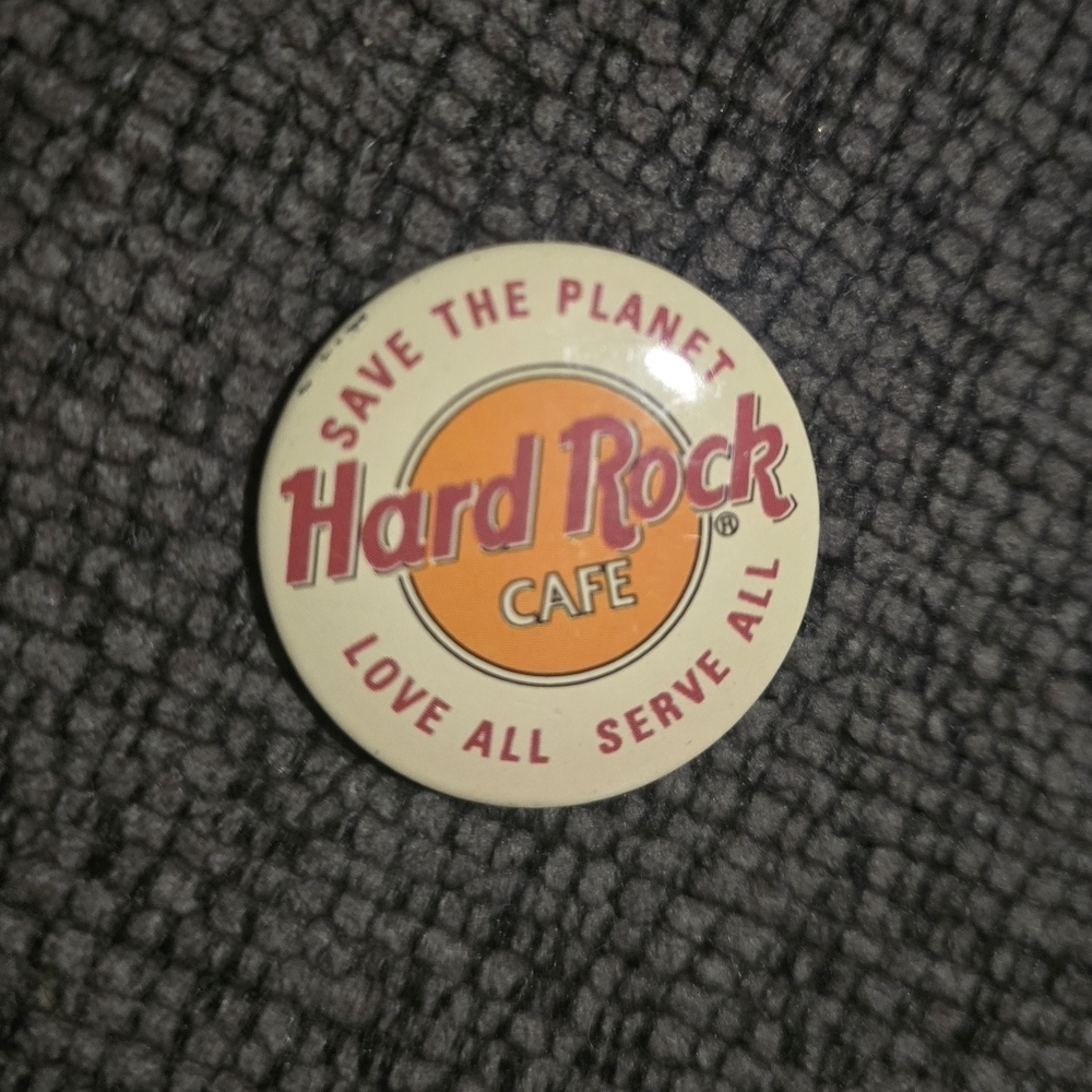 Hard Rock Cafe | Vintage Button